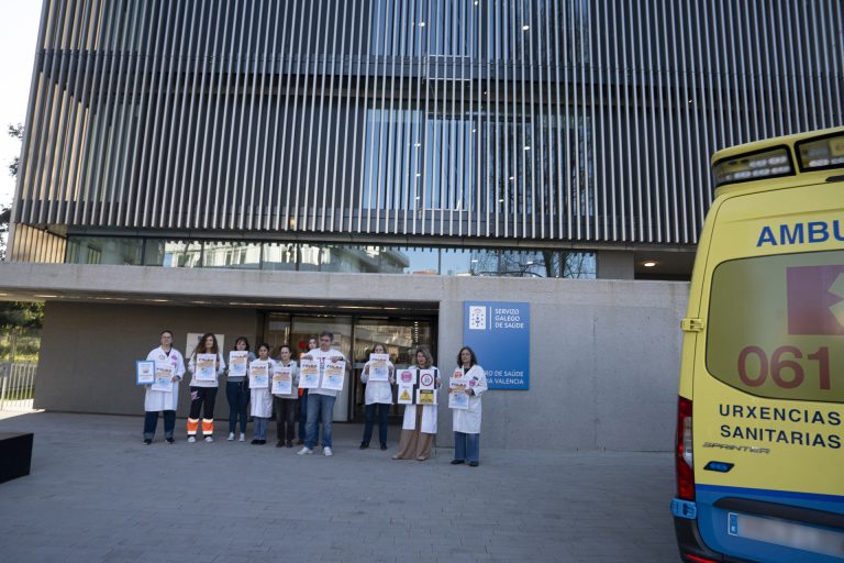 Caamaño se reúne con el Consello Galego de Colexios Médicos, que urge negociar para que cese la huelga en Primaria