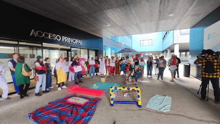 Personal del área sanitaria de Vigo se moviliza contra la «imposición» de un plan de vacaciones de 2026 «restrictivo»