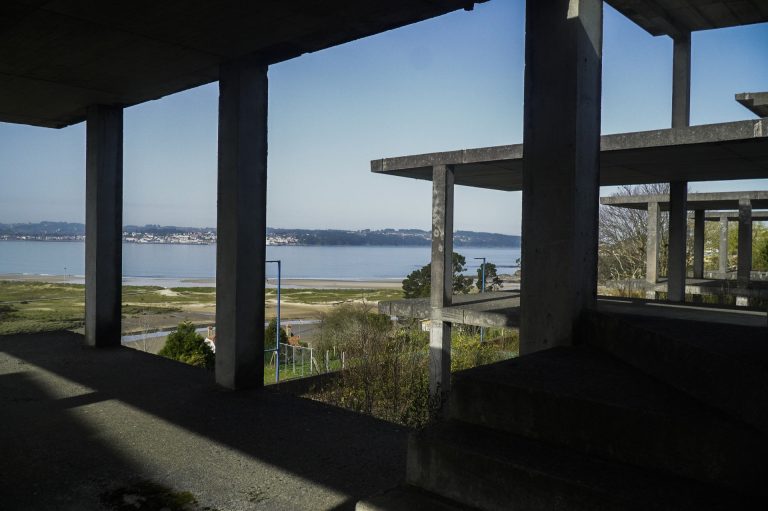 Promotores inmobiliarios valoran que el plan de la Xunta para reactivar edificios sin acabar «está dando resultados»