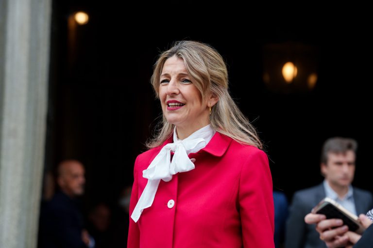 El Gobierno prohibirá despedir por efectos económicos derivados de la guerra en su plan anticrisis