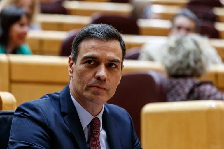 Sánchez anuncia un paquete de 80 medidas que movilizará 5.000 millones para paliar los efectos de la guerra