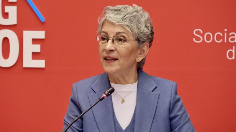 PSdeG reclama suspender el cátering de las residencias del Consorcio Galego de Benestar y habilitar personal cualificado