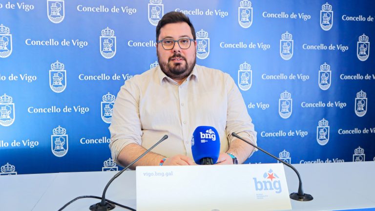El BNG denuncia los «reiterados fallos» de la PassVigo que «impiden la gratuidad del bus para menores de 15 años»