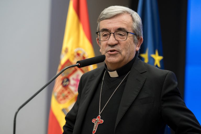 La Iglesia celebra que el Defensor pida investigar abusos a menores tutelados y exige exención fiscal a indemnizaciones