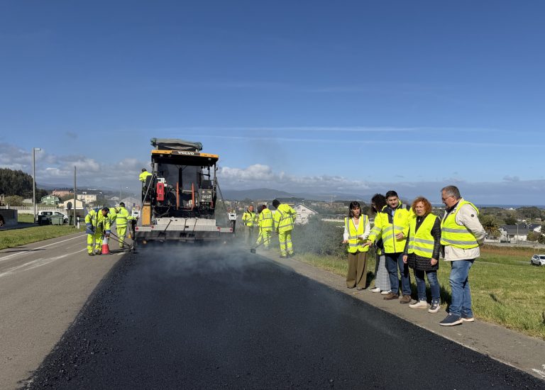 El Gobierno acomete el asfaltado de vías afectadas por los temporales, con obras en 2.000 puntos y más de 260 kilómetros