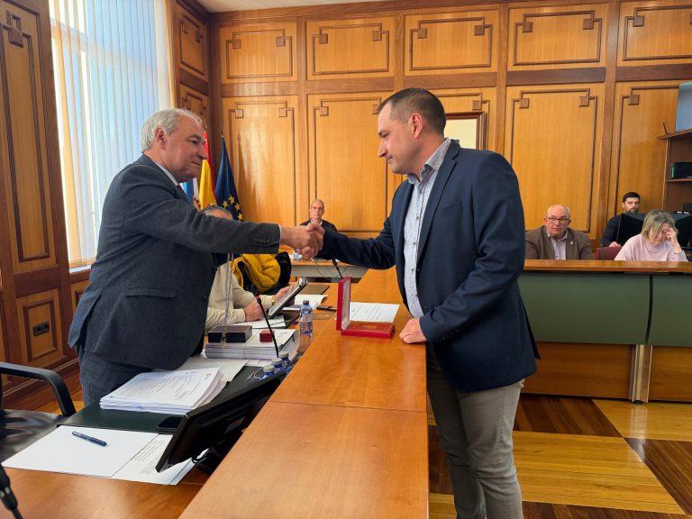 El alcalde Monforte asigna competencias de Medio Ambiente a su hijo, Miguel Tomé, tras tomar posesión como edil