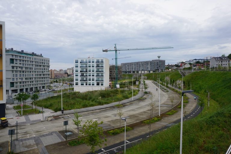 La Xunta iniciará en 2028 las obras de más de 4.000 viviendas en el barrio coruñés de Monte Mero, el 80% protegidas