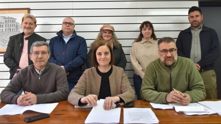 El BNG de Porqueira (Ourense) denuncia «desajustes» en las cuentas municipales, que la regidora niega