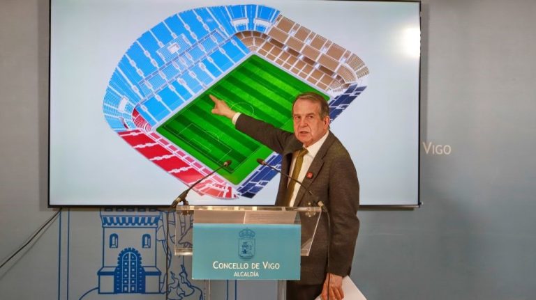 Caballero asegura que «sí hay proyectos» para ampliar la grada de Tribuna y llama «ignorantes» al PP