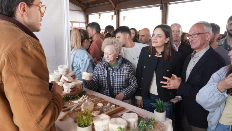 La presidenta de la Diputación de Lugo destaca Pedrafita como ejemplo de «construcción de provincia desde el rural»