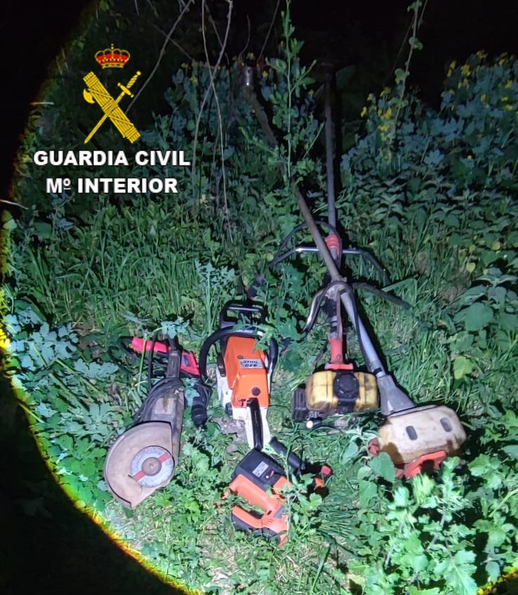 Detenido un vecino de Vigo por robar maquinaria agrícola valorada en más de 2.000 euros en As Neves (Pontevedra)