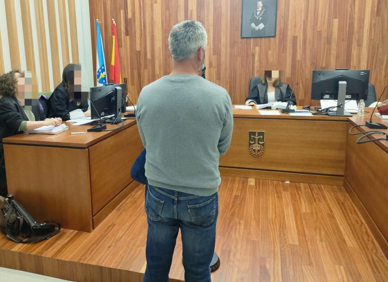 Testigos relatan coacciones y amenazas de un miembro del GES Val Miñor, que lo niega y apunta a tensiones laborales
