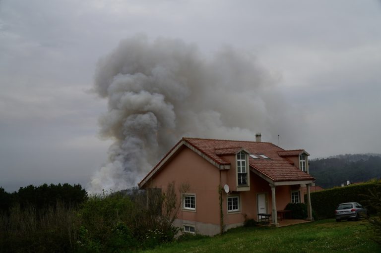 Extinguido el incendio de Carballo, que afectó a casi 190 hectáreas