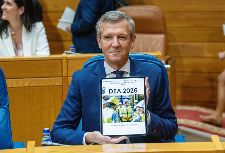 DEA.- El Ejecutivo autonómico presentará este semestre a los grupos su propuesta de pacto por el gallego