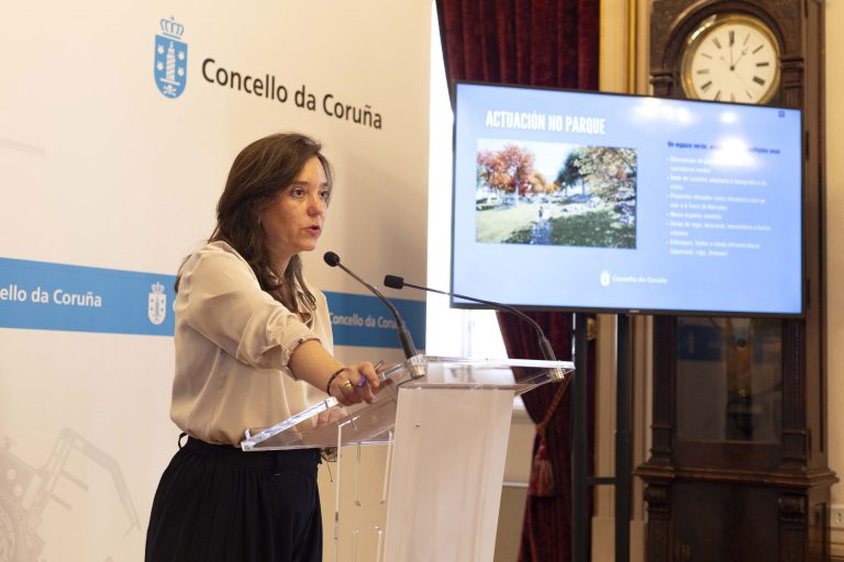 La alcaldesa de A Coruña defiende el mercado tensionado y pide a la Xunta una política de vivienda «de verdad»