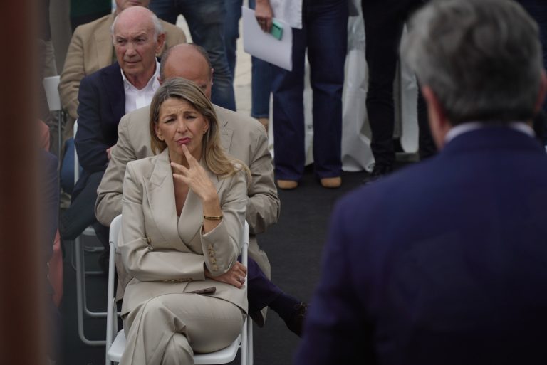 El Gobierno ve «ilegal» el plan de la Xunta para controlar el fraude en bajas laborales y avanza que lo recurrirá