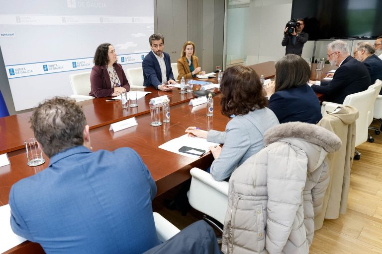 Turismo.- La Xunta destinará 100.000 euros a promoción turística por cada nueva ruta aérea que capten los aeropuertos