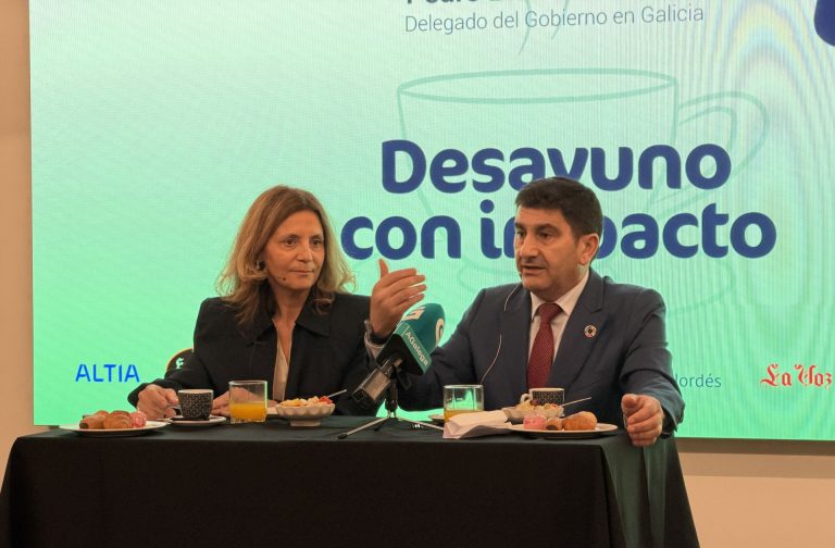 El delegado del Gobierno reivindica ante empresarios la inversión estatal para responder a las «necesidades» en Galicia
