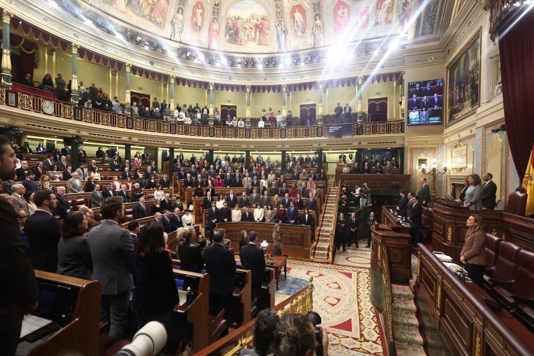 Ocho de cada diez diputados y senadores publican sus agendas incompletas y casi ninguno incluye reuniones con ‘lobbies’