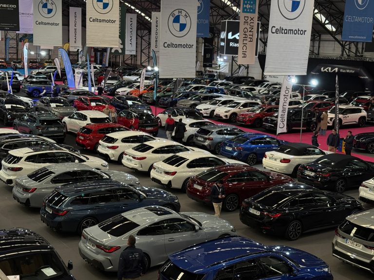 El precio medio de los coches usados en Galicia se situó en 12.262 euros en marzo, un 0,8% más