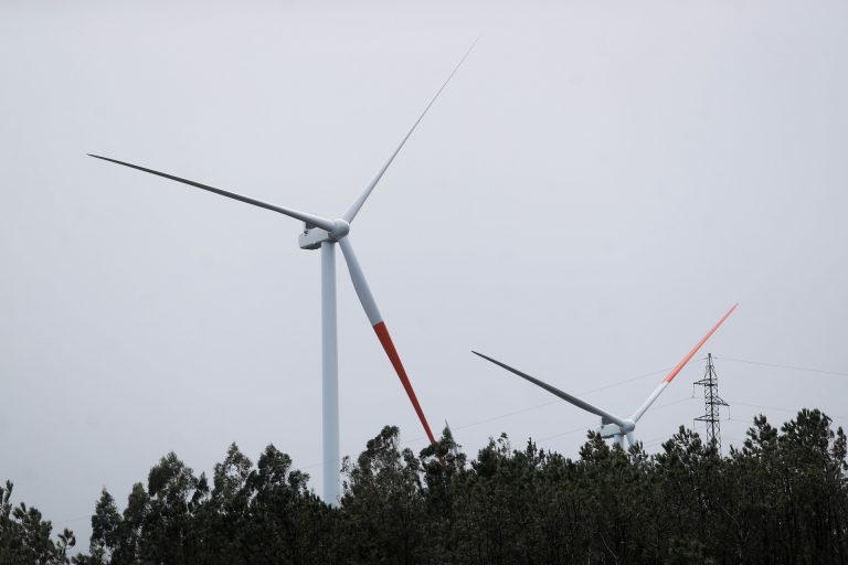 La eólica gallega instalará 118 megavatios de tres repotenciaciones en 2026