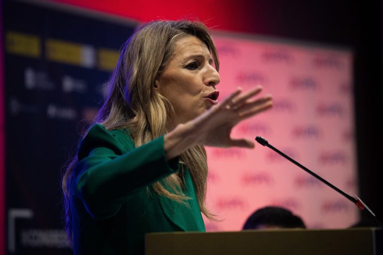 AM2.-Yolanda Díaz llama a Feijóo «vasallo de Vox» y ve una «vergüenza» sus palabras sobre inmigrantes: «Le pido cordura»