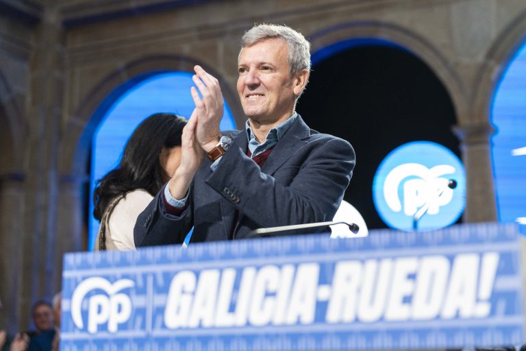 Rueda receta «trabajo, escucha y firmeza» ante las locales de 2027 y llama a los suyos en Pontevedra a «ir a por todas»