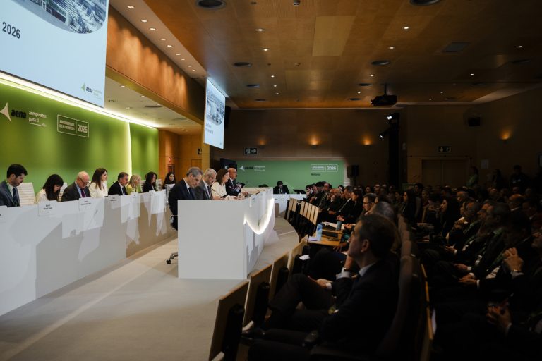 Aena cierra la puerta a las comunidades: el modelo actual es «incompatible» con la cogestión