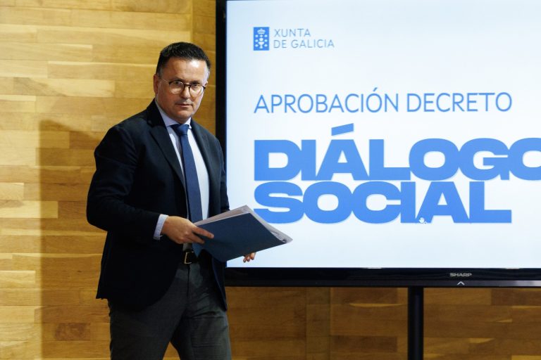 Consello.- Xunta pedirá a UGT, CC.OO. y CEG que hagan propuestas contra el absentismo en el diálogo social, sin la CIG