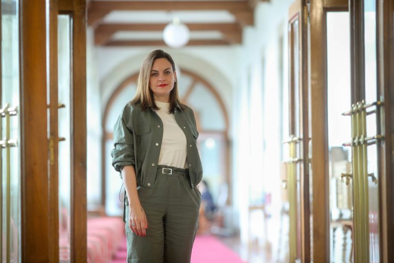 Carmela López ve «lamentable» que el PP se aproveche de una situación «complicada» para presentar la moción en Lugo