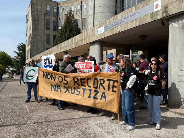 Funcionarios de justicia de Santiago denuncian situaciones de «explotación» laboral y que trabajan «hacinados»