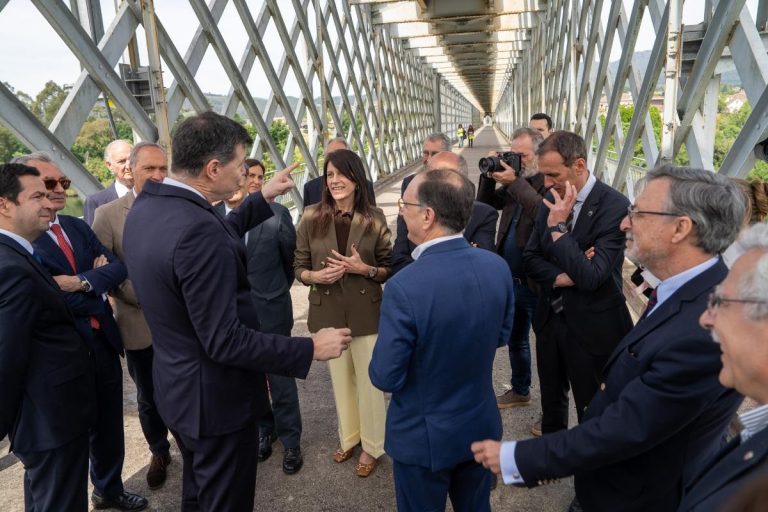 La Xunta ensalza el «papel clave» de la ingeniería en la planificación de las infraestructuras