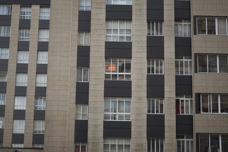 Las hipotecas sobre viviendas suben un 15,7% en febrero en Galicia