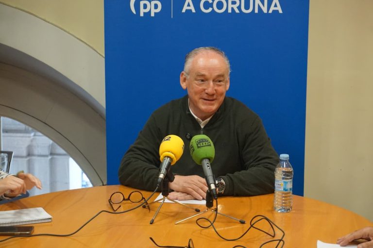 El PP de A Coruña culpa a la alcaldesa del traslado del concierto de El Último de la Fila a Santiago