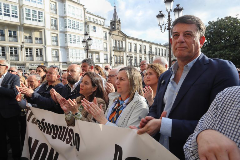 Besteiro pide frenar la moción de censura de Lugo y avisa de una «compraventa insana de los valores democráticos»
