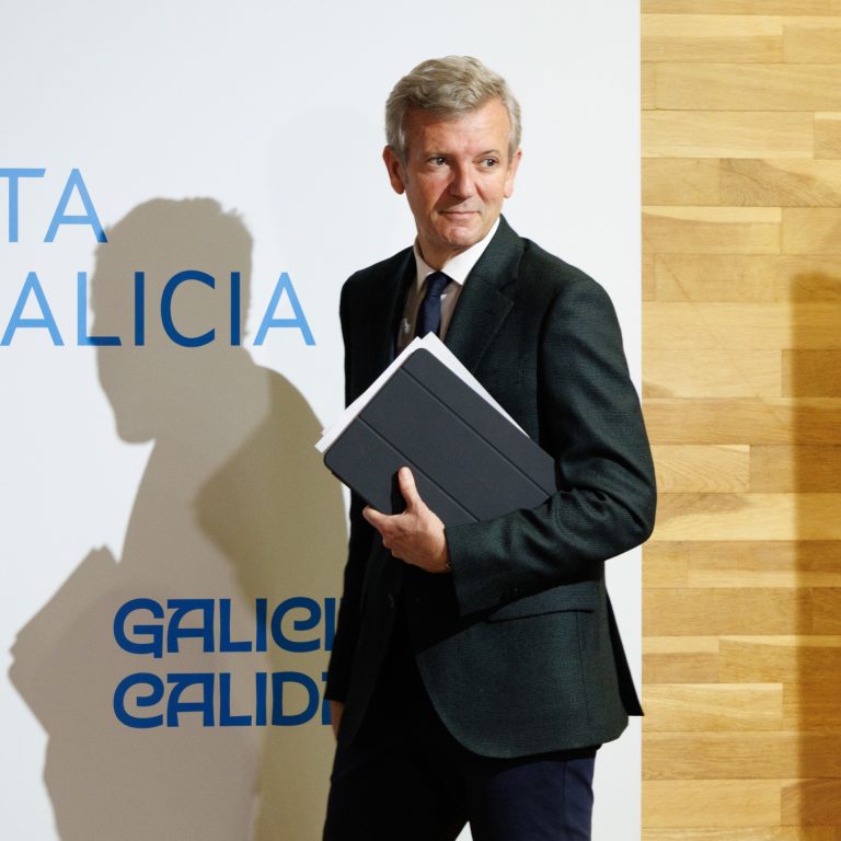 Consello.-Rueda asume que «hace falta más inversión en sanidad», pero también apunta al Gobierno y al déficit de médicos