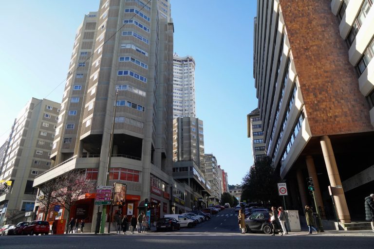 Juzgan este martes a dos jóvenes acusados de golpear a Yoel Quispe antes de ser apuñalado mortalmente en A Coruña