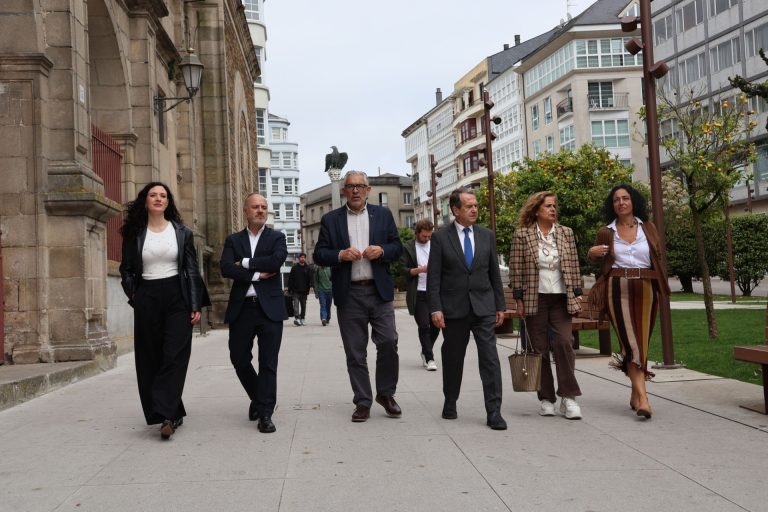 Abel Caballero tacha de «acto antidemocrático innombrable» la moción de censura de Lugo y acusa a Rueda de estar detrás