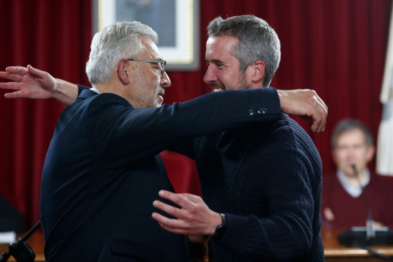 BNG y PSdeG vuelven a acusar a la Xunta de «uso partidista» de los recursos públicos para favorecer la moción de Lugo