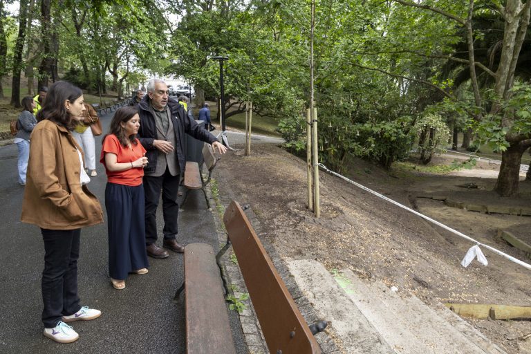 El Ayuntamiento de A Coruña avanza en las obras del parque de Santa Margarita con nuevas sendas y espacios ajardinados