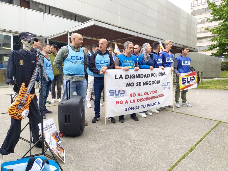 Sindicatos policiales denuncian la falta de personal y las malas condiciones de la Comisaría de Vigo