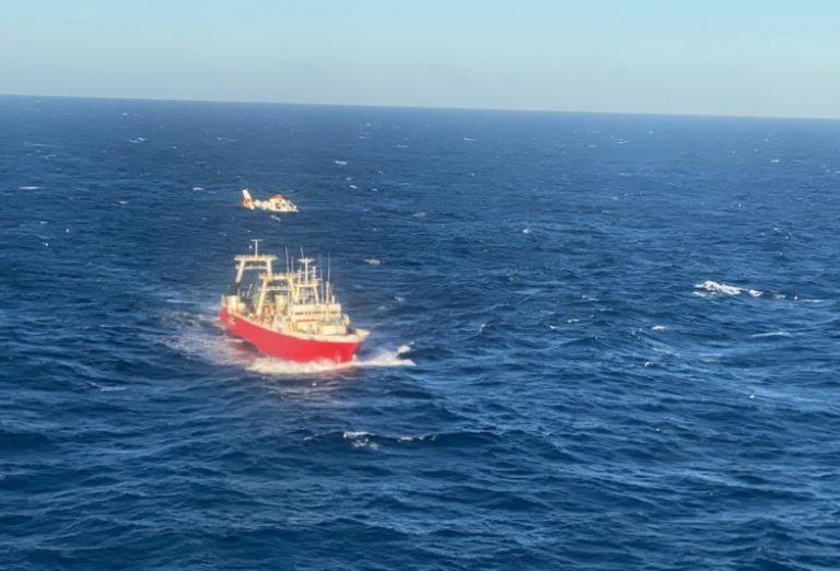 Pesca.- Evacuado frente a la costa argentina un marinero de un buque del grupo vigués Iberconsa con múltiples fracturas