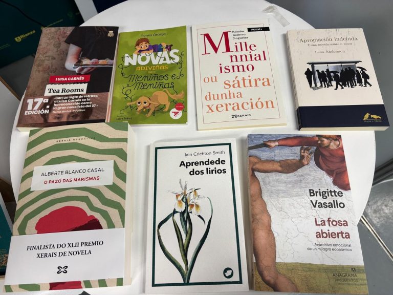 La feria del libro en Santiago reivindica a Begoña Caamaño en el inicio de una semana con 60 actividades
