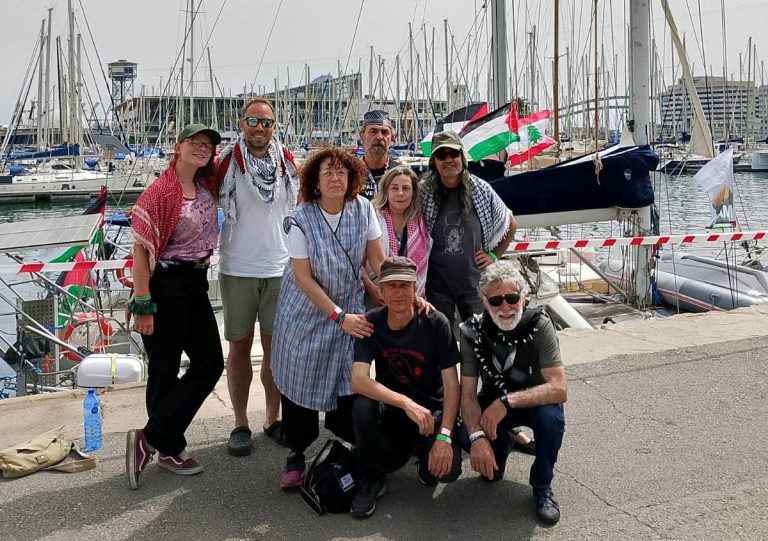 Sandra Garrido, gallega en Flotilla: «Nunca habían llegado al límite de interceptar a 1.100 km de la Palestina ocupada»