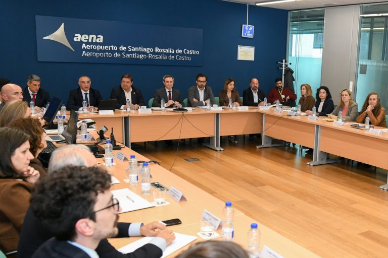 Turismo.- Las diputaciones de A Coruña y Pontevedra se unen a la propuesta de la Xunta para capta rutas aéreas