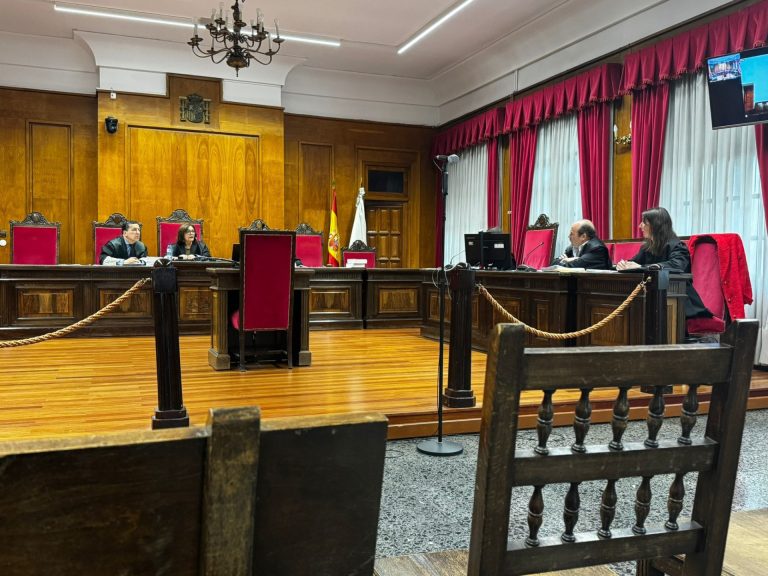 Condenado a año y medio de cárcel un hombre que facilitó su cuenta para estafar 55.000 euros a una maderera en Ourense