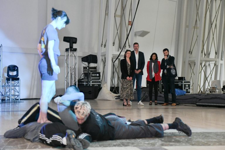 La Xunta ensalza el festival ‘Escenas do cambio’ por situar Galicia en circuitos internacionales de las artes escénicas