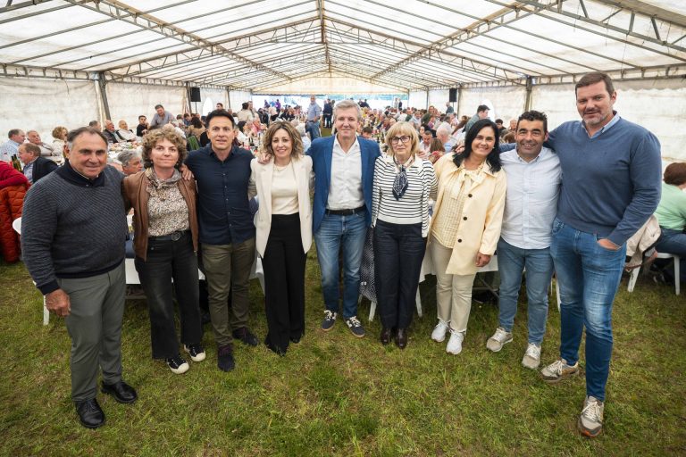 Rueda reivindica en Cuntis la «buena política» desde lo local y llama a «ir a por todas» en las municipales