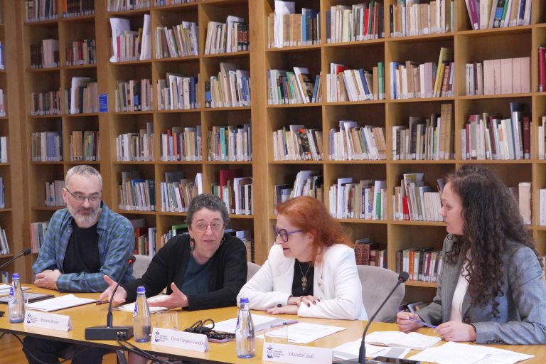 La divulgación científica en gallego sufre un flujo descendente y «falta de continuidad» en las redes, según un estudio