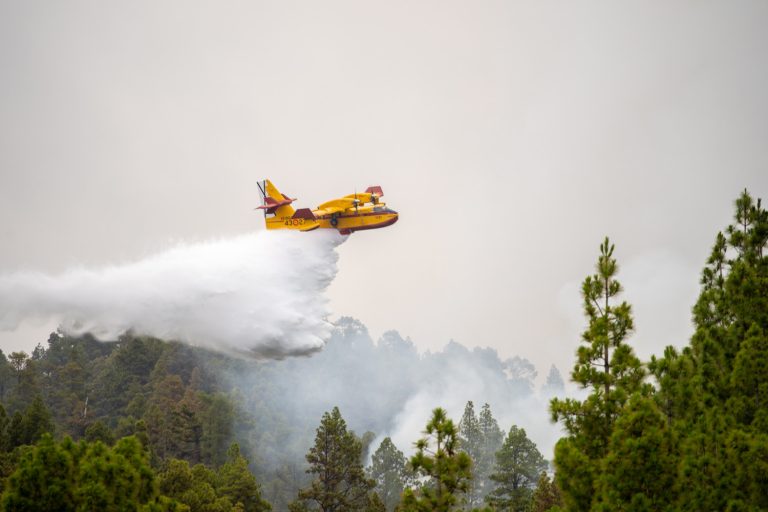 Colegio de Pilotos denuncia problemas «estructurales» en la extinción de incendios y peor seguridad de los profesionales